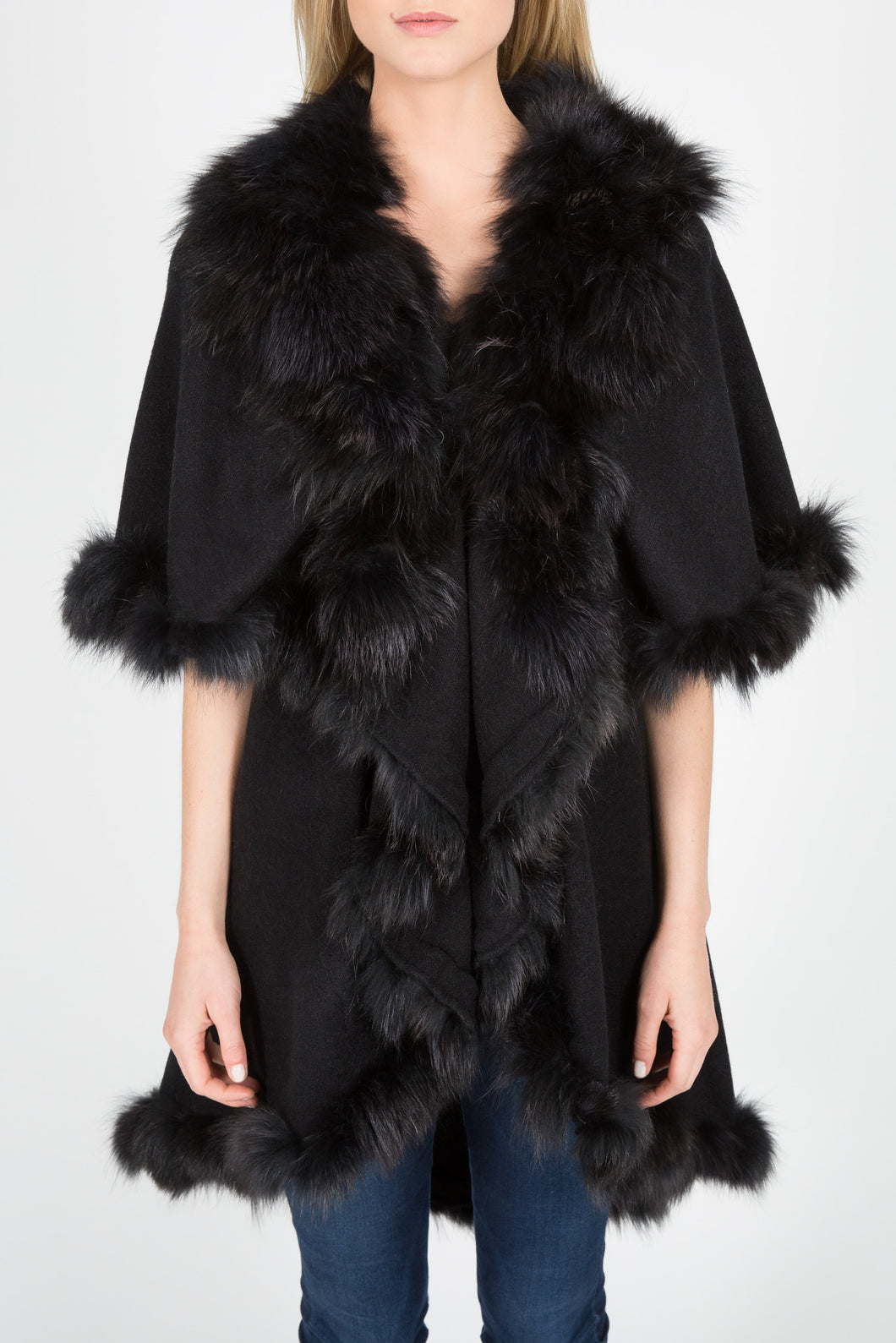 Cashmere & Wool Blend Cape with Finnish Fox Fur