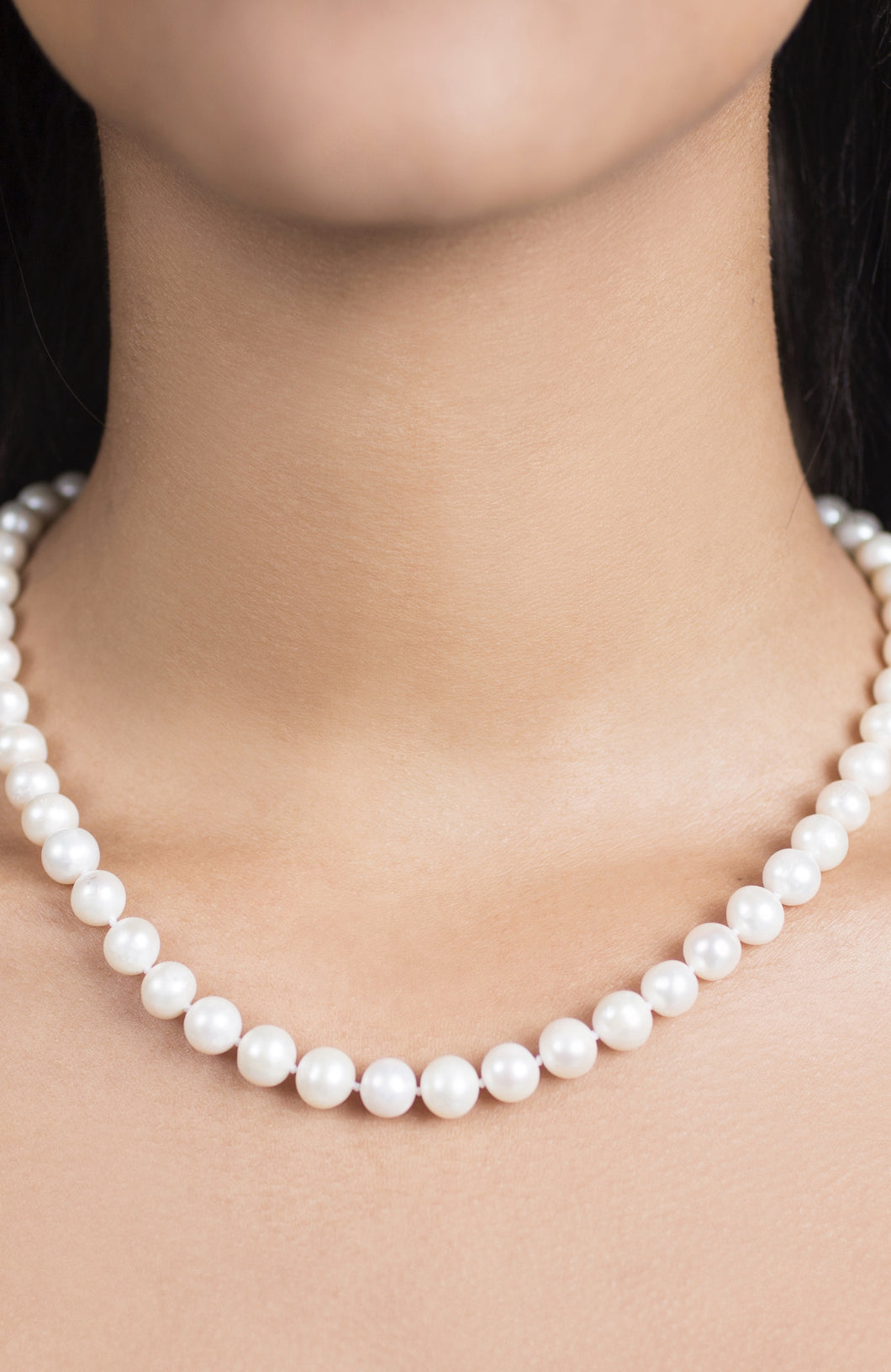 Button Pearl Necklace