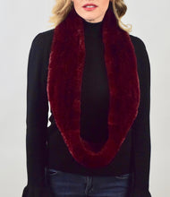 Load image into Gallery viewer, Chinchilla Rex Fur Infinity Scarf (Handmade)
