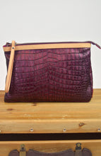 Load image into Gallery viewer, Croc Clutch Purse (Cavalcanti)
