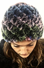 Load image into Gallery viewer, Chinchilla Rex Fur Hat (Dyed)
